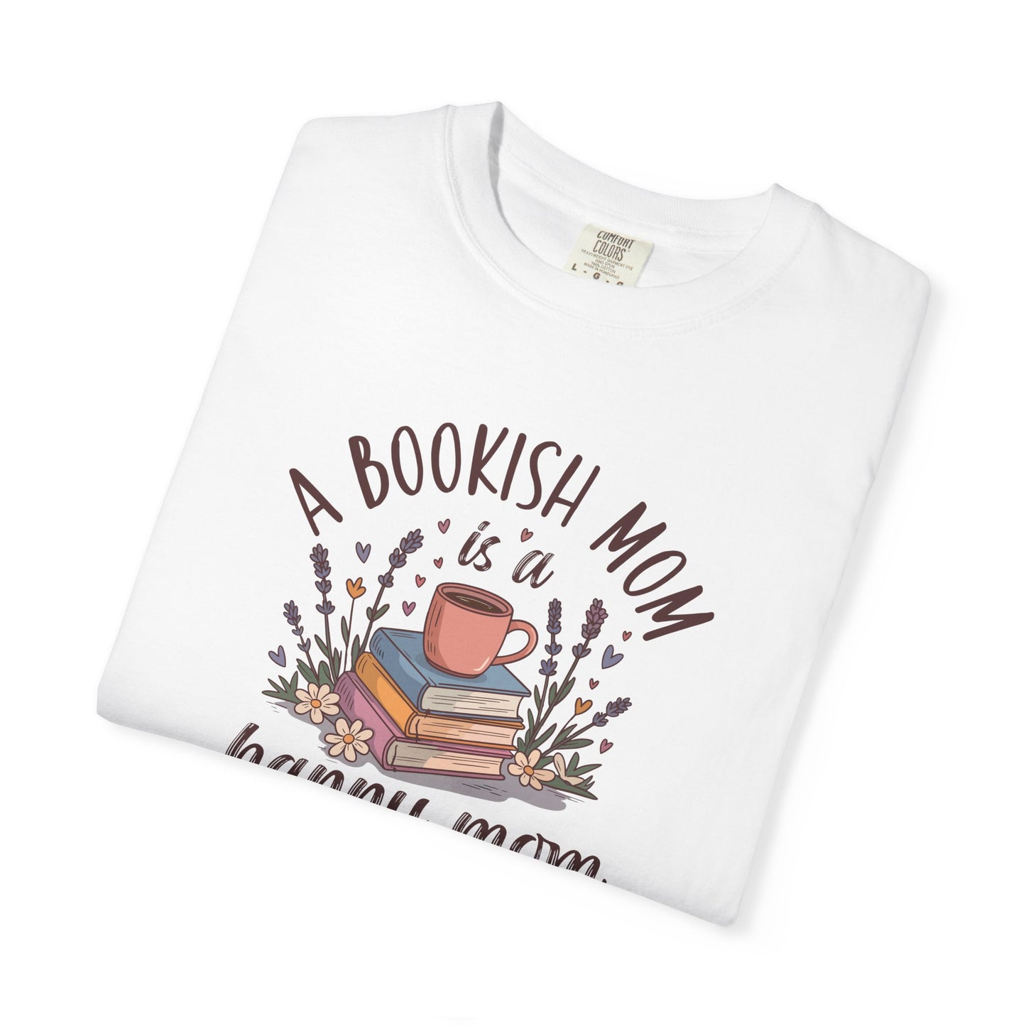 A Bookish Mom Tee
