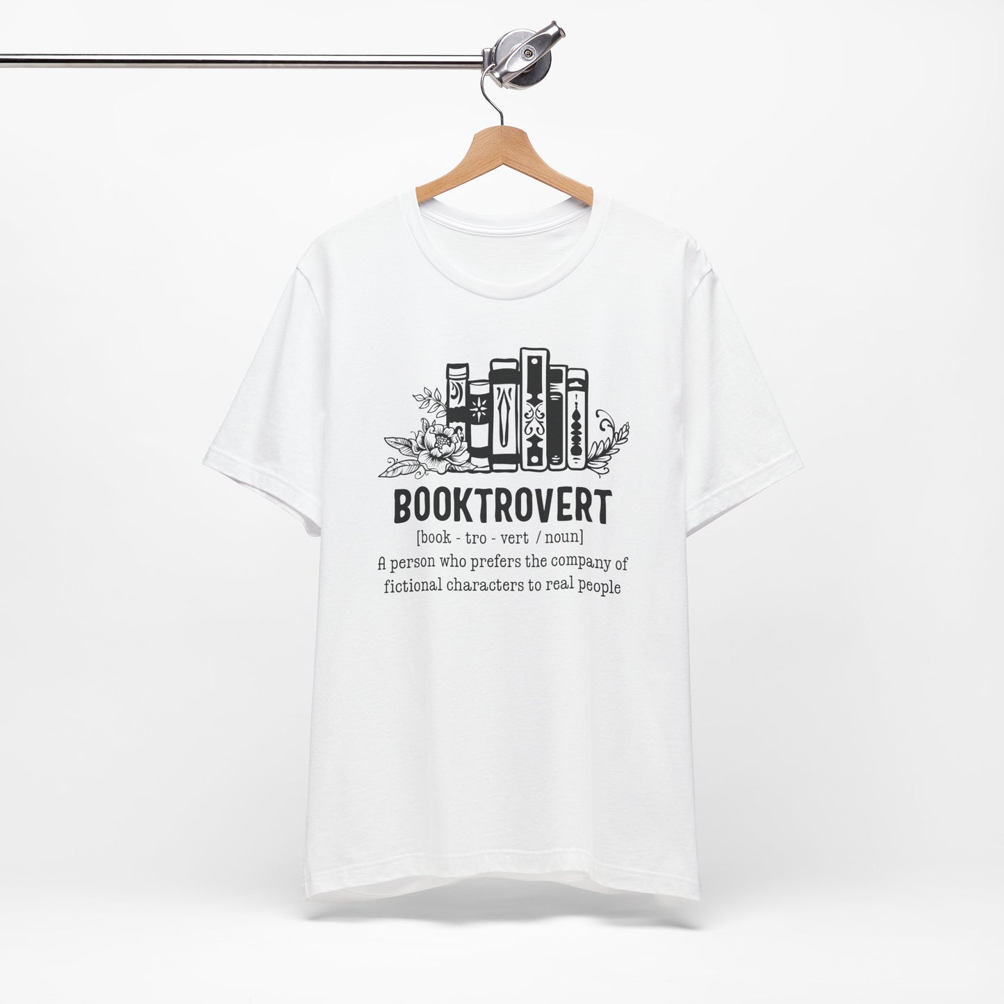 Booktrovert Tee