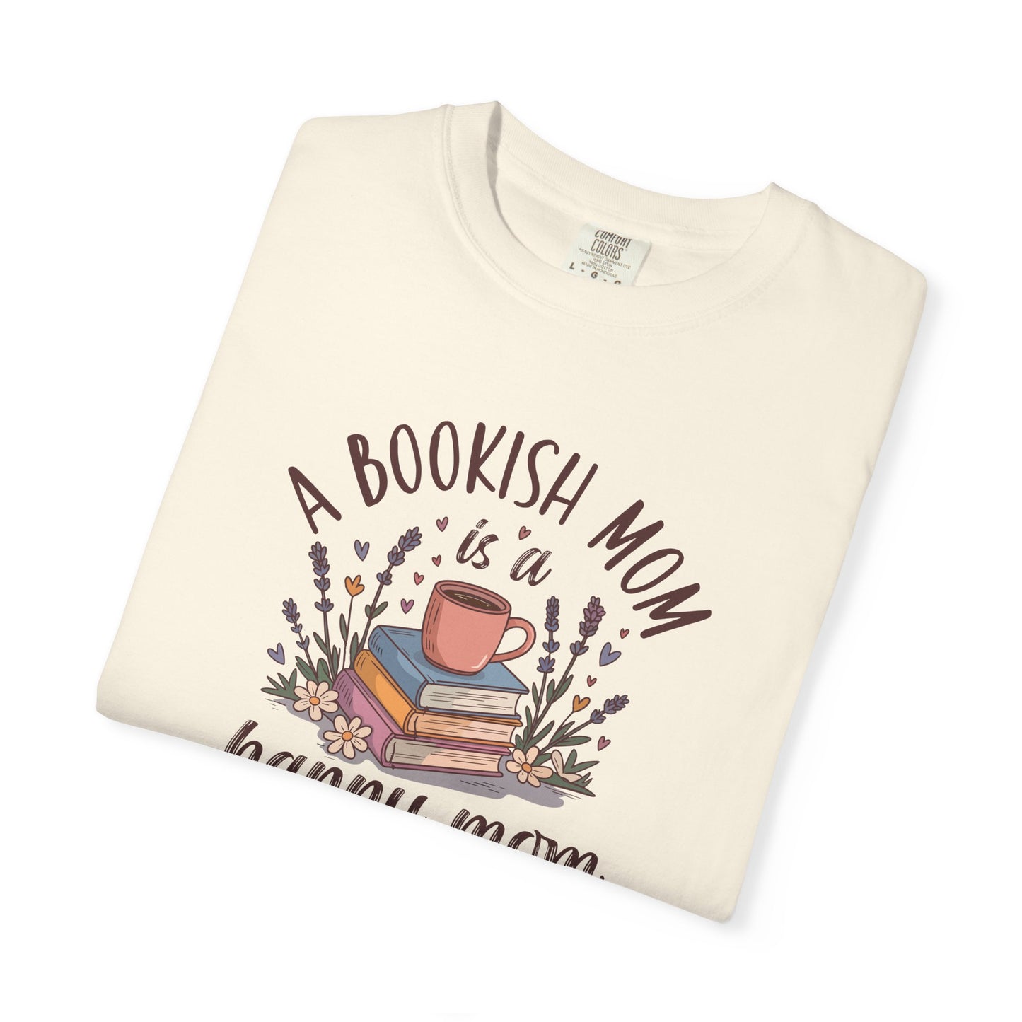 A Bookish Mom Tee