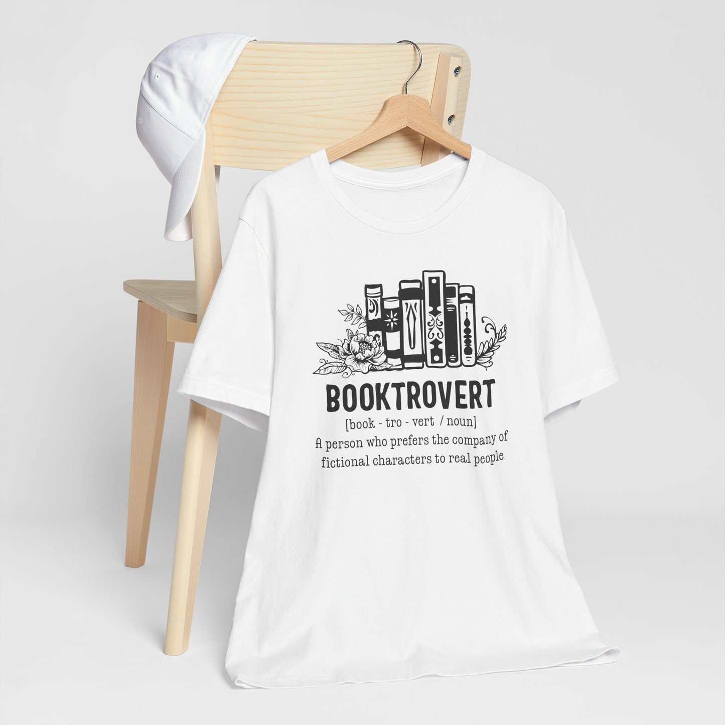 Booktrovert Tee