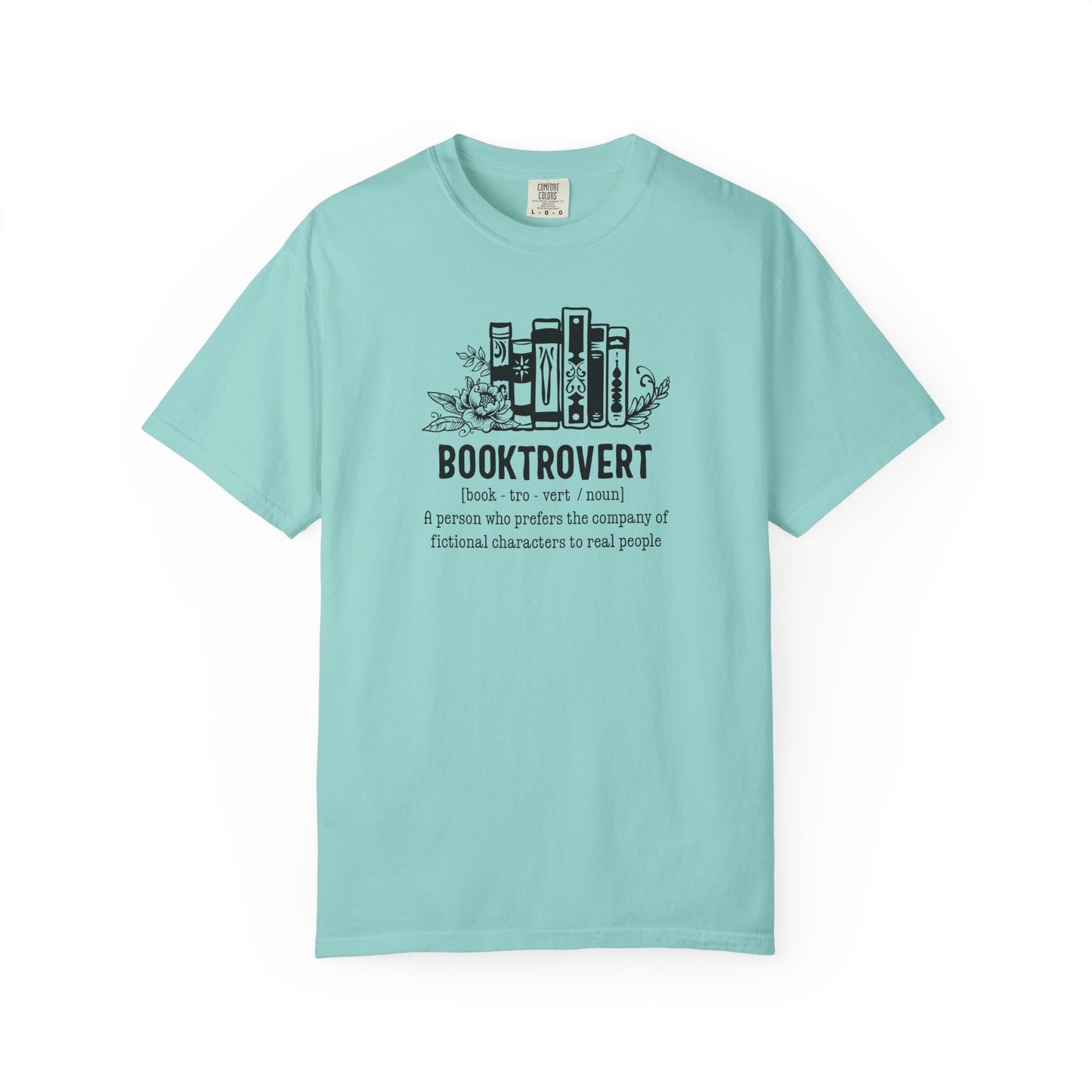 Booktrovert Tee