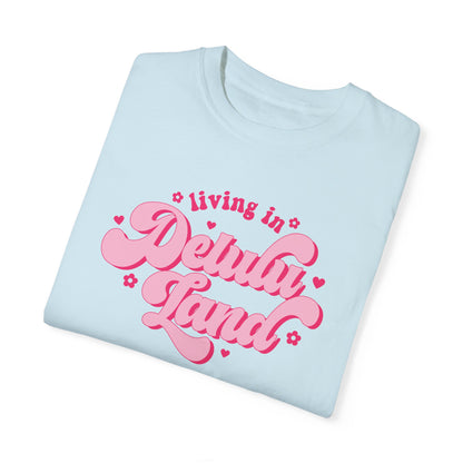 Delulu Land Tee