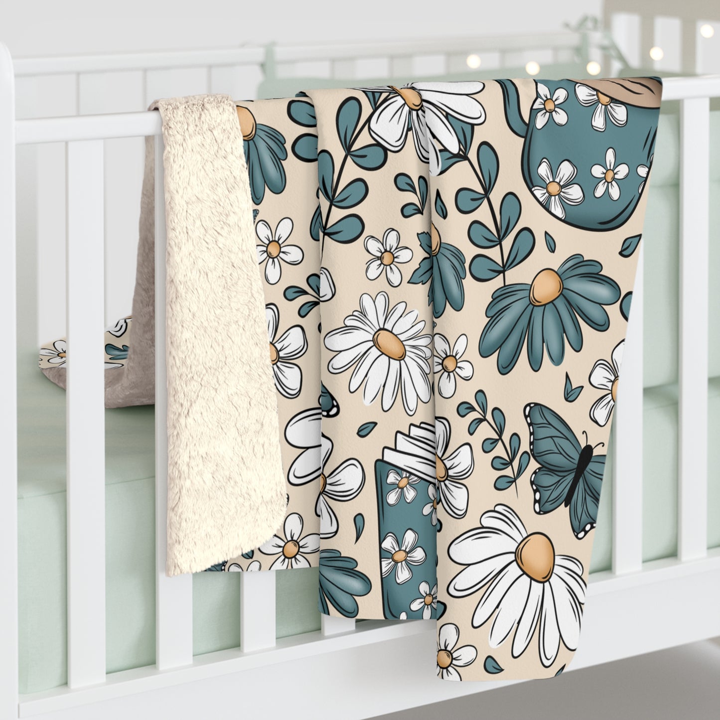 Daisy Chapters Sherpa Blanket