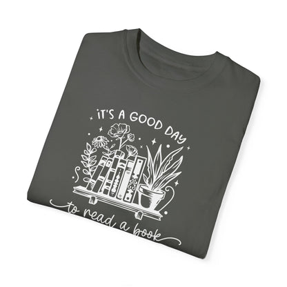Good Day to Read Tee