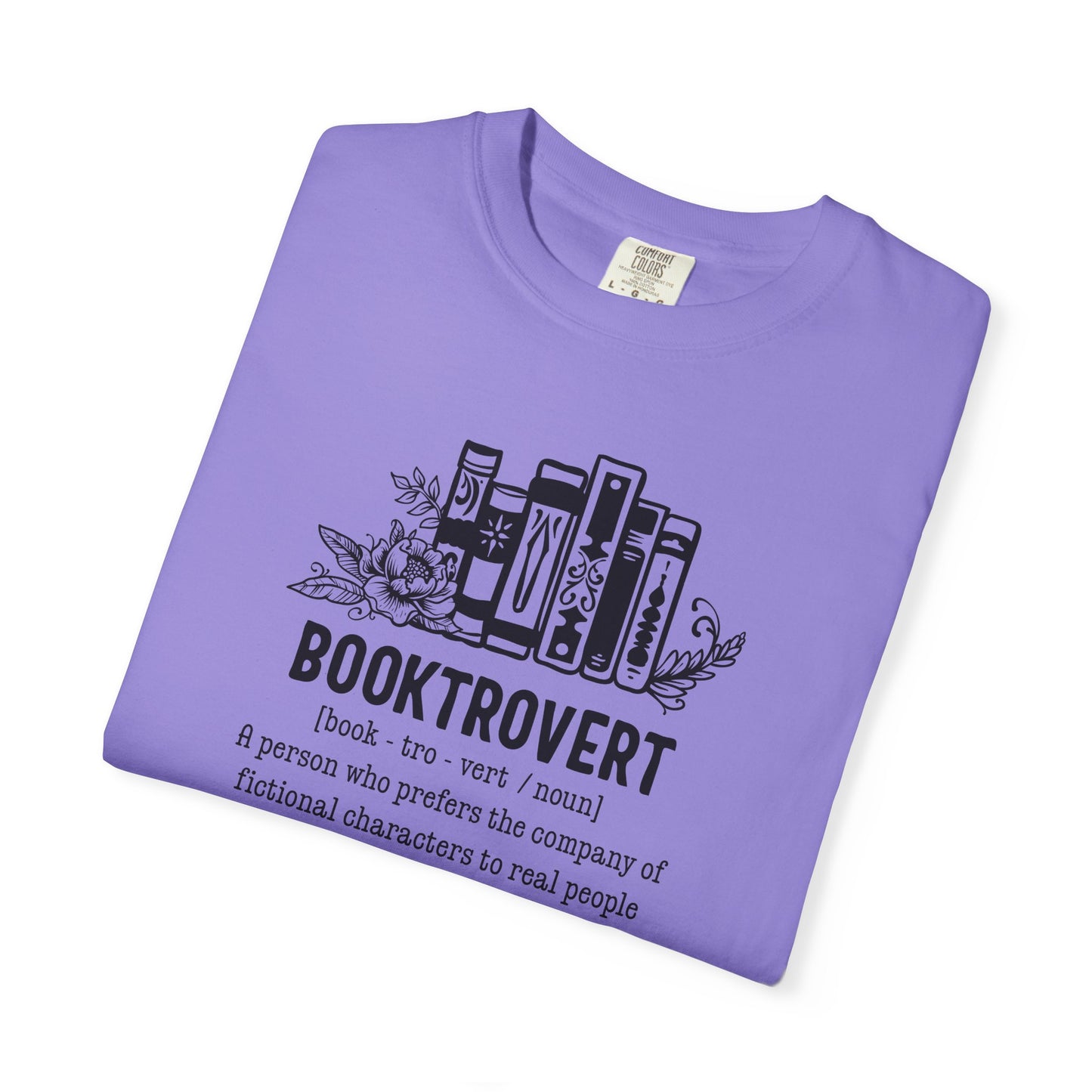 Booktrovert Tee
