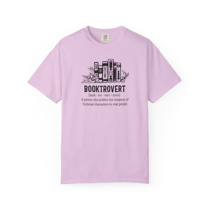 Booktrovert Tee