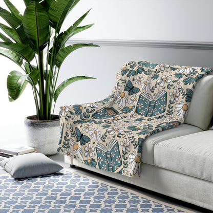 Daisy Chapters Sherpa Blanket