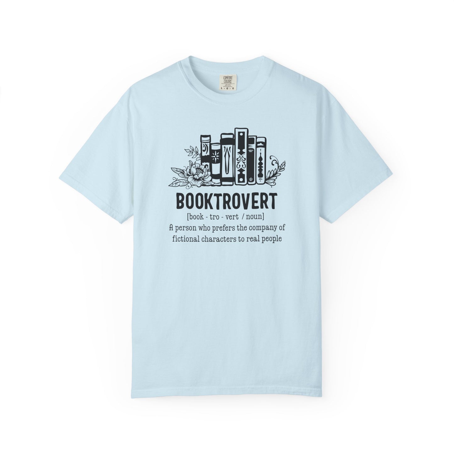 Booktrovert Tee