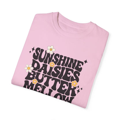 Sunshine Daisies Butter Mellow Tee