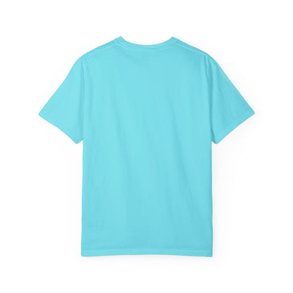 A Bookish Mom Tee