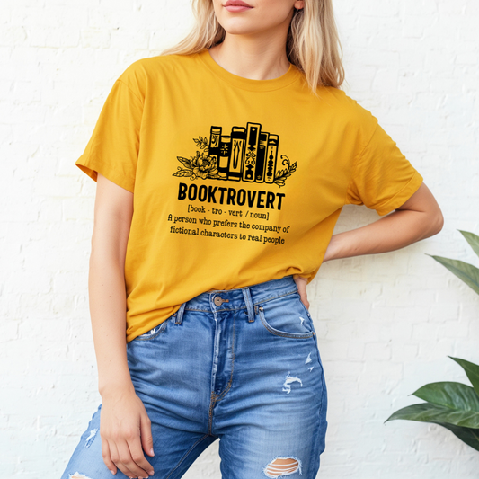 Booktrovert Tee