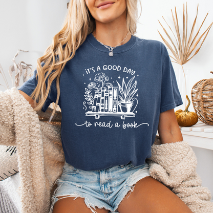 Good Day to Read Tee